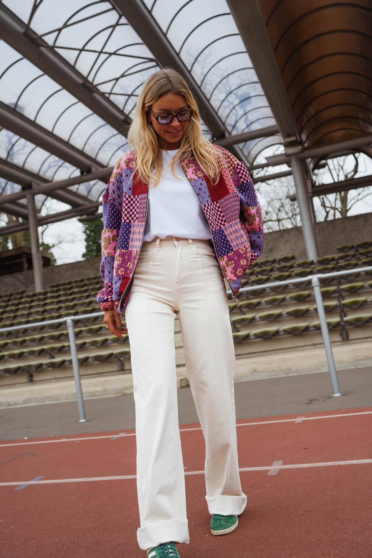 Beige Dadi Jeans